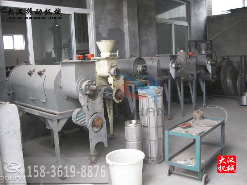 <a href='http://m.it-zc.cn/list_1_1.html' target='_blank'><u>�����Y</u></a>�ۙC(j��)